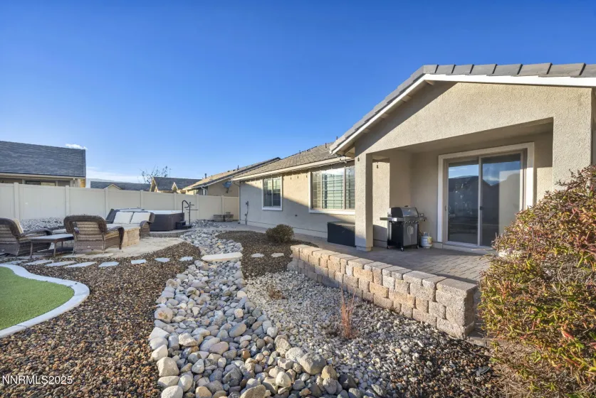 408 Cherry Blossom, Reno, Nevada 89521, 3 Bedrooms Bedrooms, ,2 BathroomsBathrooms,Residential,Residential,Cherry Blossom,260000140