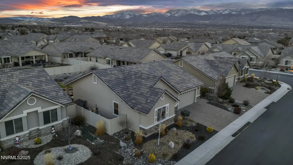 408 Cherry Blossom, Reno, Nevada 89521, 3 Bedrooms Bedrooms, ,2 BathroomsBathrooms,Residential,Residential,Cherry Blossom,260000140