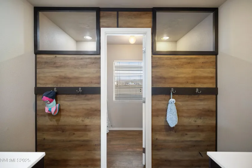 5700 Apache, Stagecoach, Nevada 89429, 4 Bedrooms Bedrooms, ,2 BathroomsBathrooms,Residential,Residential,Apache,260000142