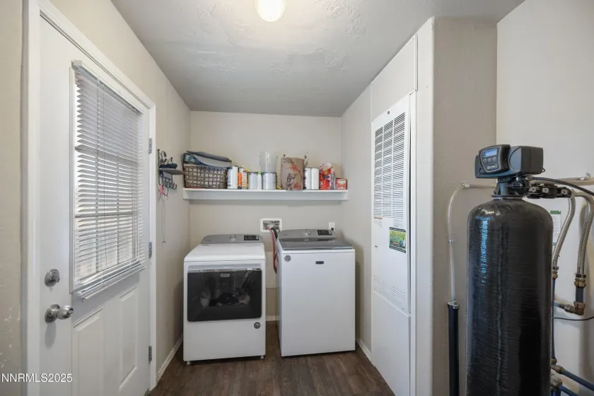 5700 Apache, Stagecoach, Nevada 89429, 4 Bedrooms Bedrooms, ,2 BathroomsBathrooms,Residential,Residential,Apache,260000142