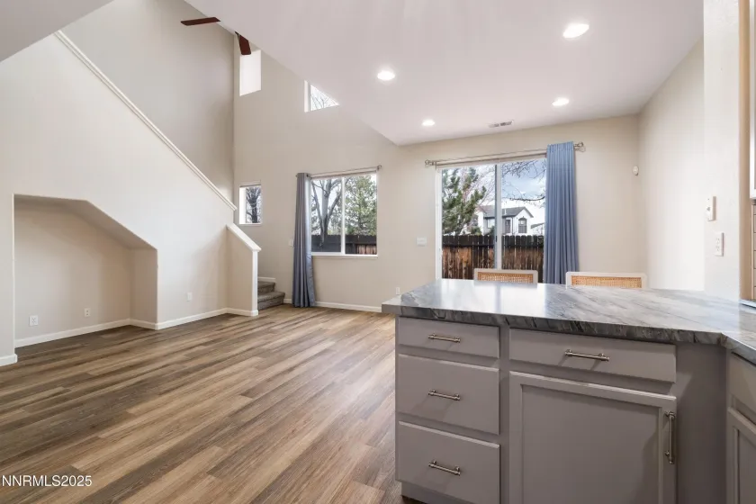 9294 Lone Wolf, Reno, Nevada 89506, 3 Bedrooms Bedrooms, ,3 BathroomsBathrooms,Residential,Residential,Lone Wolf,260000144