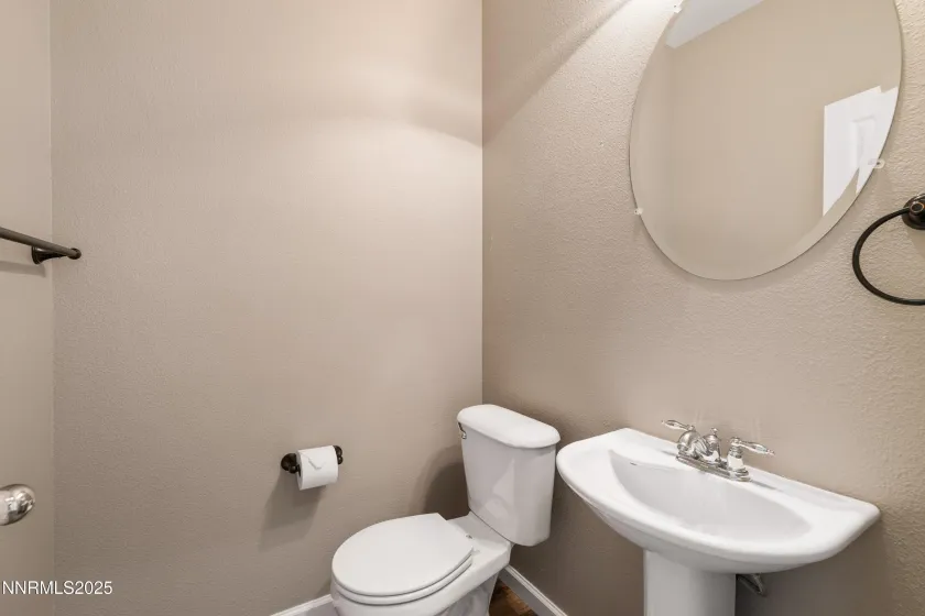 9294 Lone Wolf, Reno, Nevada 89506, 3 Bedrooms Bedrooms, ,3 BathroomsBathrooms,Residential,Residential,Lone Wolf,260000144