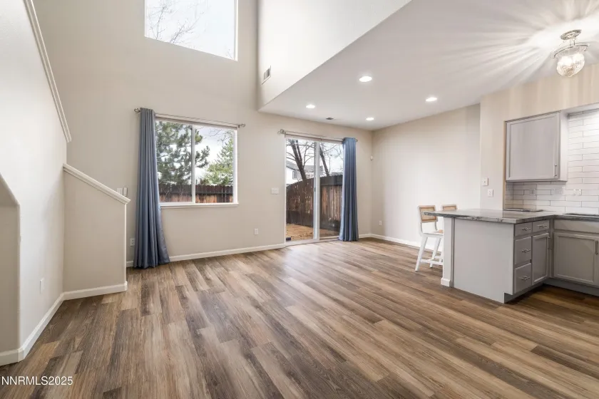 9294 Lone Wolf, Reno, Nevada 89506, 3 Bedrooms Bedrooms, ,3 BathroomsBathrooms,Residential,Residential,Lone Wolf,260000144