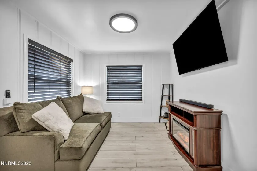 459 Field, Sparks, Nevada 89431, 2 Bedrooms Bedrooms, ,1 BathroomBathrooms,Residential,Residential,Field,260000151