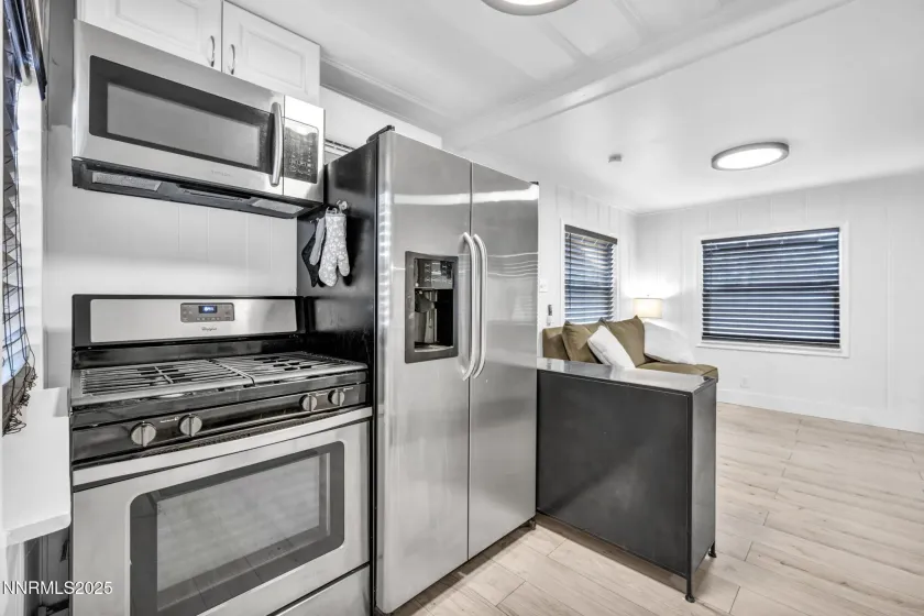 459 Field, Sparks, Nevada 89431, 2 Bedrooms Bedrooms, ,1 BathroomBathrooms,Residential,Residential,Field,260000151