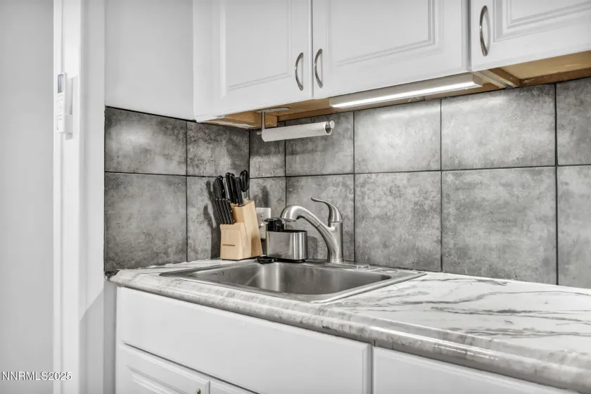 459 Field, Sparks, Nevada 89431, 2 Bedrooms Bedrooms, ,1 BathroomBathrooms,Residential,Residential,Field,260000151