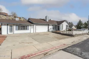 1720 Peavine, Reno, Nevada 89503, 2 Bedrooms Bedrooms, ,2 BathroomsBathrooms,Residential,Residential,Peavine,260000154