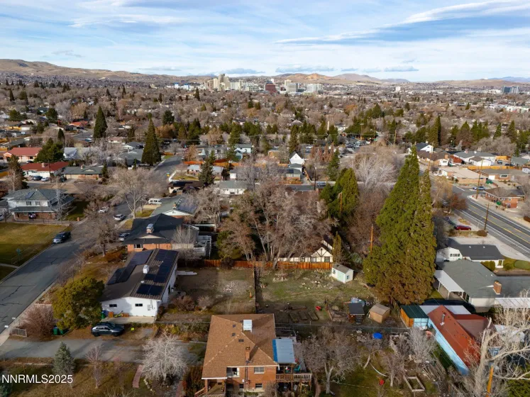 2050 Humboldt, Reno, Nevada 89509, 4 Bedrooms Bedrooms, ,3 BathroomsBathrooms,Residential,Residential,Humboldt,260000159