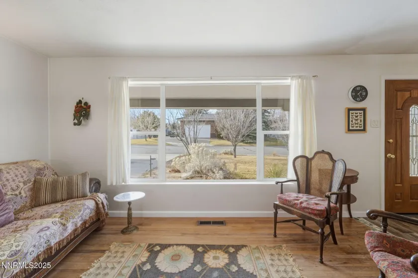 2050 Humboldt, Reno, Nevada 89509, 4 Bedrooms Bedrooms, ,3 BathroomsBathrooms,Residential,Residential,Humboldt,260000159