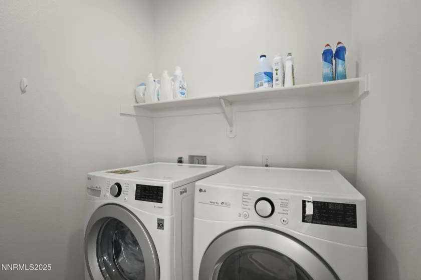 1023 Big Rock, Sun Valley, Nevada 89433, 3 Bedrooms Bedrooms, ,3 BathroomsBathrooms,Residential,Residential,Big Rock,260000160