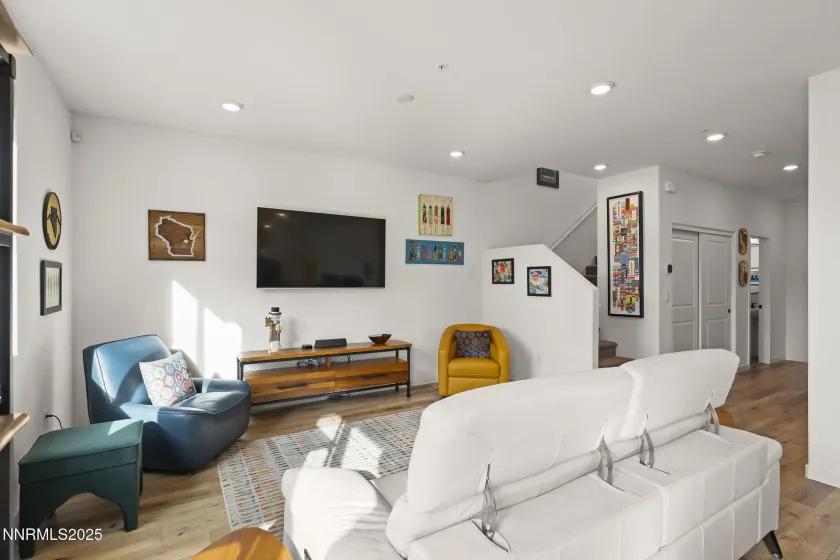 1023 Big Rock, Sun Valley, Nevada 89433, 3 Bedrooms Bedrooms, ,3 BathroomsBathrooms,Residential,Residential,Big Rock,260000160