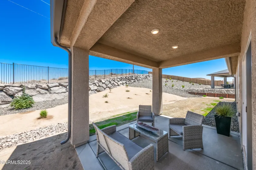 725 Sun Mesa, Sun Valley, Nevada 89433, 3 Bedrooms Bedrooms, ,2 BathroomsBathrooms,Residential,Residential,Sun Mesa,260000166