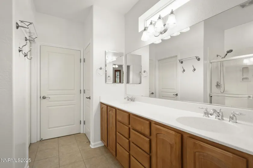 390 Angelina, Wellington, Nevada 89444, 4 Bedrooms Bedrooms, ,3 BathroomsBathrooms,Residential,Residential,Angelina,260000170