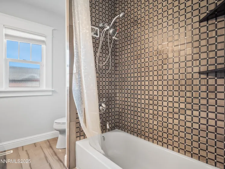 1297 Toler, Gardnerville, Nevada 89410, 2 Bedrooms Bedrooms, ,1 BathroomBathrooms,Residential,Residential,Toler,260000175