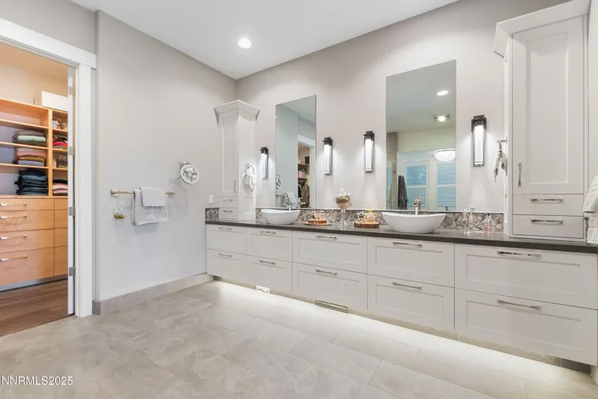 8360 Cinnamon Ridge, Reno, Nevada 89523, 3 Bedrooms Bedrooms, ,4 BathroomsBathrooms,Residential,Residential,Cinnamon Ridge,260000177