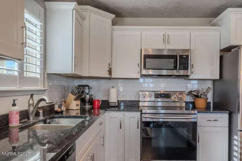 314 Bens, Fernley, Nevada 89408, 4 Bedrooms Bedrooms, ,2 BathroomsBathrooms,Residential,Residential,Bens,260000178