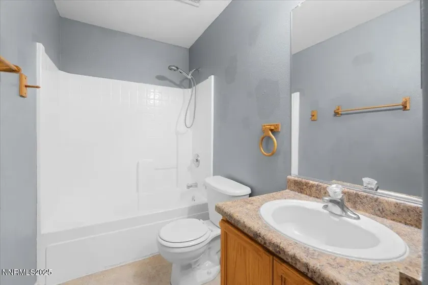 7771 Mariner Cove, Reno, Nevada 89506, 3 Bedrooms Bedrooms, ,2 BathroomsBathrooms,Residential,Residential,Mariner Cove,260000179