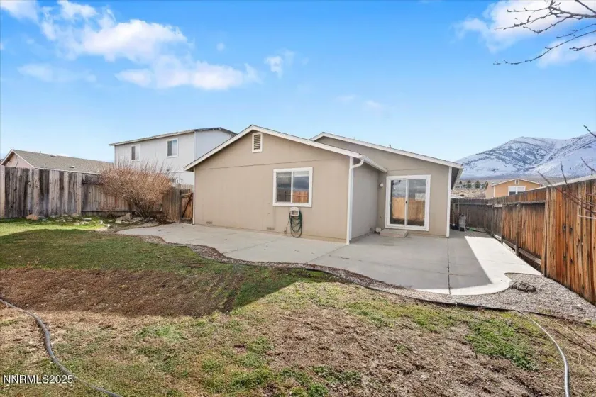 7771 Mariner Cove, Reno, Nevada 89506, 3 Bedrooms Bedrooms, ,2 BathroomsBathrooms,Residential,Residential,Mariner Cove,260000179