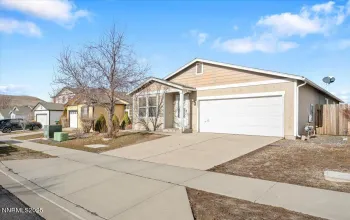 7771 Mariner Cove, Reno, Nevada 89506, 3 Bedrooms Bedrooms, ,2 BathroomsBathrooms,Residential,Residential,Mariner Cove,260000179