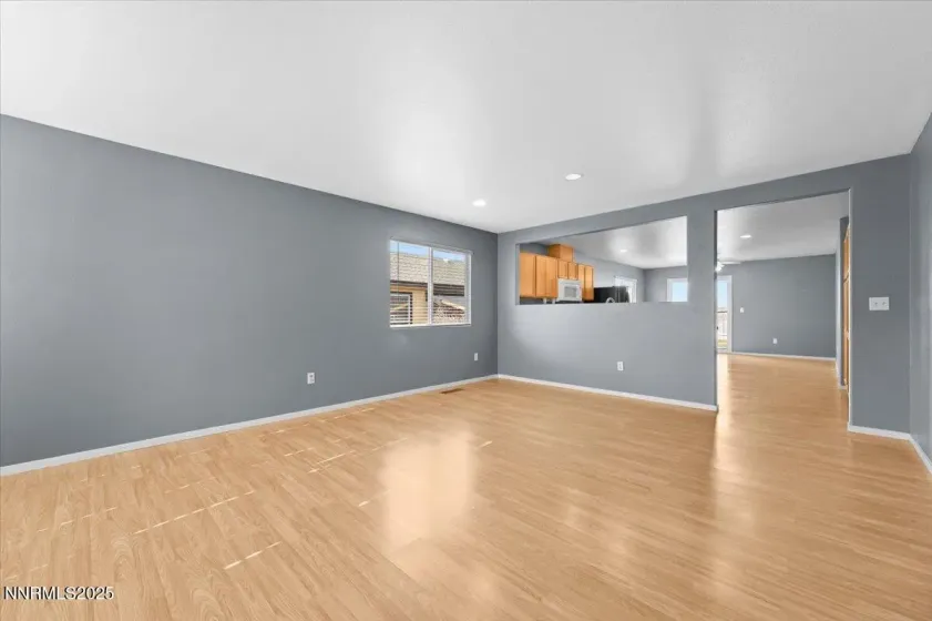 7771 Mariner Cove, Reno, Nevada 89506, 3 Bedrooms Bedrooms, ,2 BathroomsBathrooms,Residential,Residential,Mariner Cove,260000179