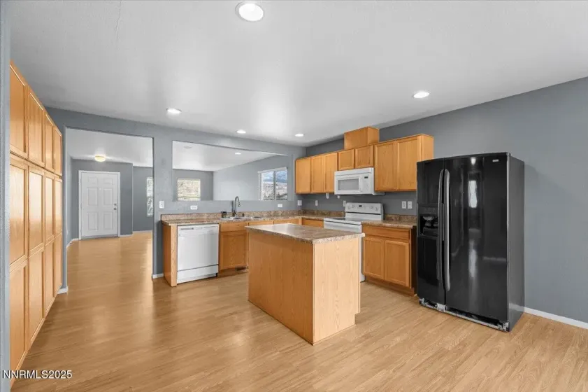 7771 Mariner Cove, Reno, Nevada 89506, 3 Bedrooms Bedrooms, ,2 BathroomsBathrooms,Residential,Residential,Mariner Cove,260000179