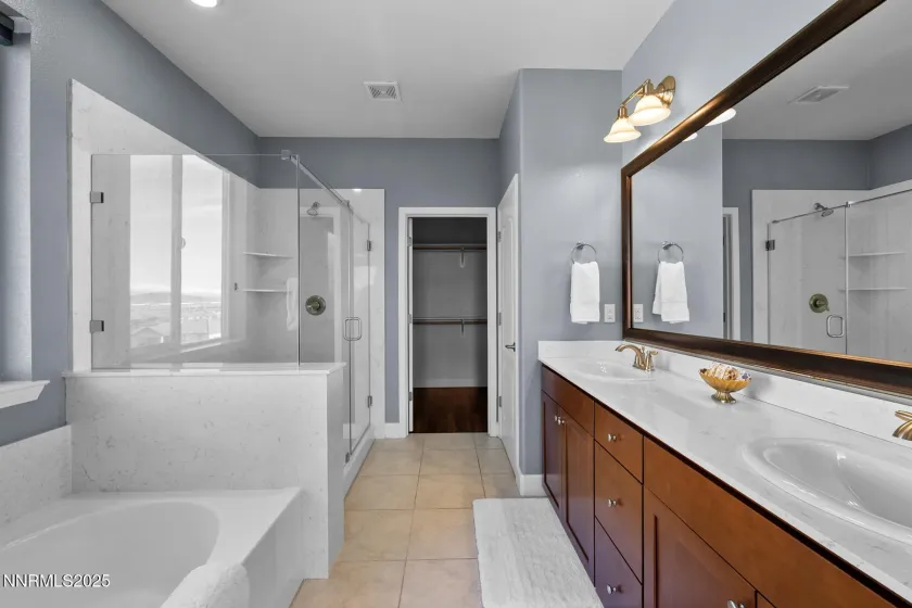 Main floor primary bathroom