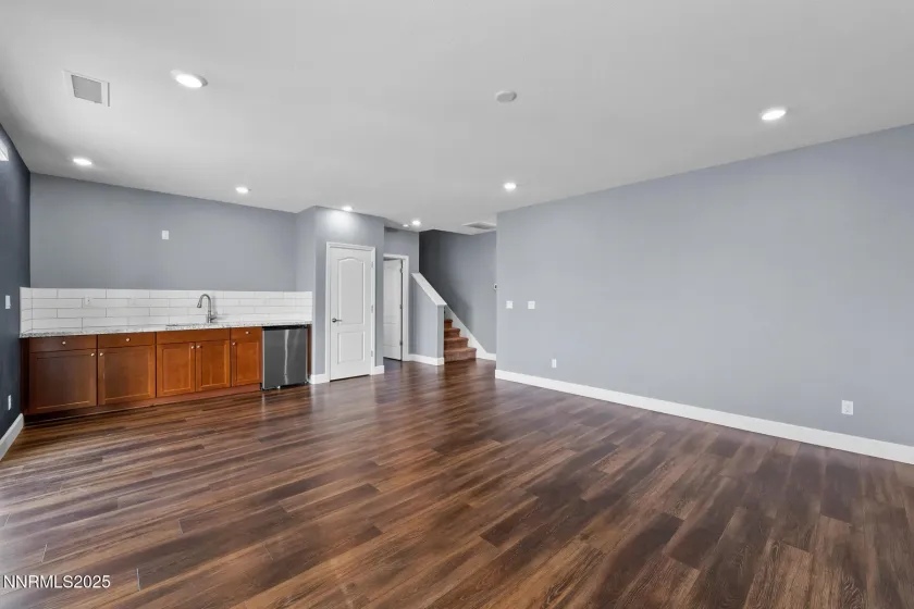 Downstairs living/recreation area