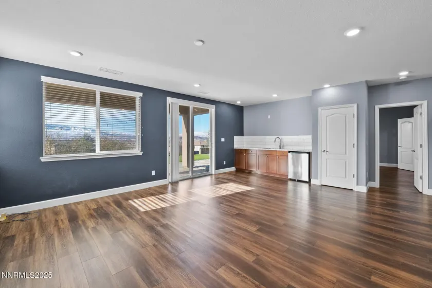 Downstairs living/recreation area