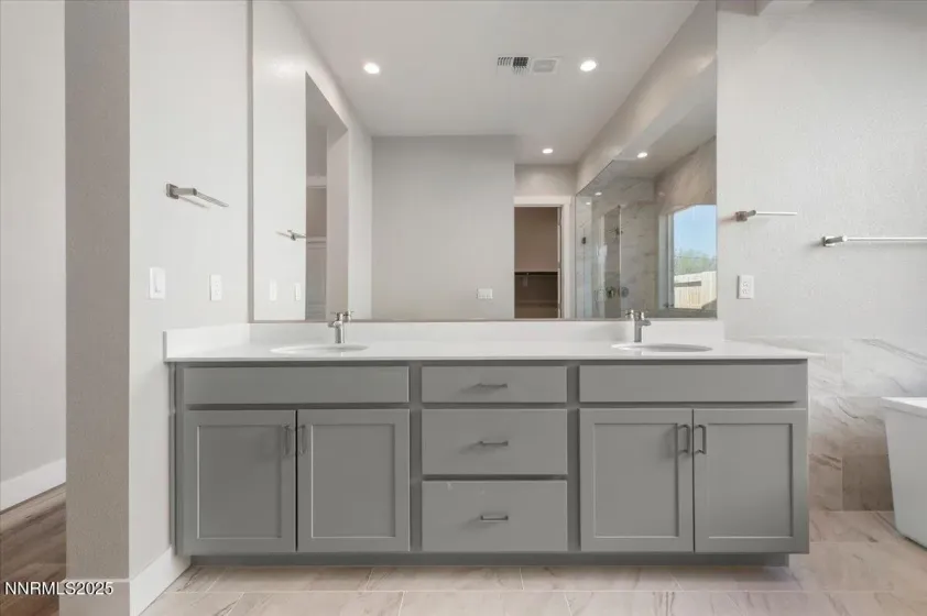 2982 Saddle Peak, Reno, Nevada 89521, 3 Bedrooms Bedrooms, ,4 BathroomsBathrooms,Residential,Residential,Saddle Peak,250053057