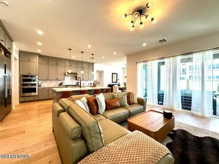 5454 Side Saddle Trl, Reno, Nevada 89511, 4 Bedrooms Bedrooms, ,5 BathroomsBathrooms,Residential,Residential,Side Saddle Trl,260000181