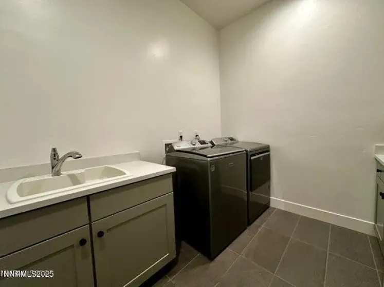 5454 Side Saddle Trl, Reno, Nevada 89511, 4 Bedrooms Bedrooms, ,5 BathroomsBathrooms,Residential,Residential,Side Saddle Trl,260000181