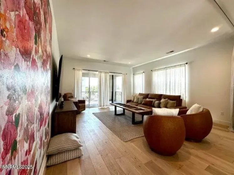 5454 Side Saddle Trl, Reno, Nevada 89511, 4 Bedrooms Bedrooms, ,5 BathroomsBathrooms,Residential,Residential,Side Saddle Trl,260000181