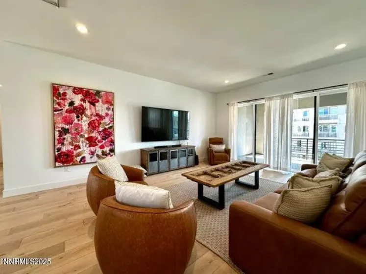 5454 Side Saddle Trl, Reno, Nevada 89511, 4 Bedrooms Bedrooms, ,5 BathroomsBathrooms,Residential,Residential,Side Saddle Trl,260000181