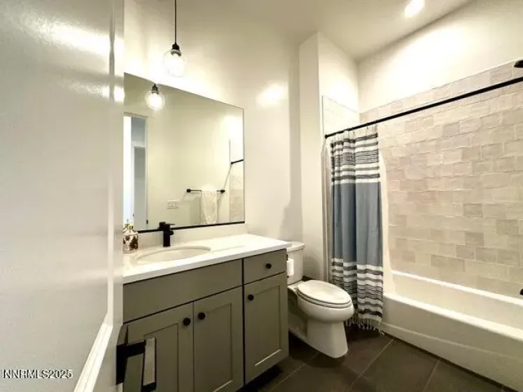 5454 Side Saddle Trl, Reno, Nevada 89511, 4 Bedrooms Bedrooms, ,5 BathroomsBathrooms,Residential,Residential,Side Saddle Trl,260000181