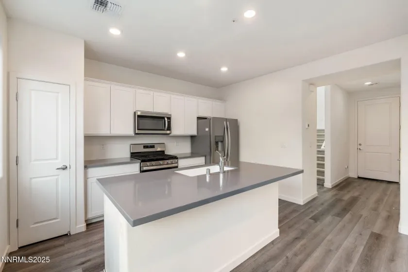 4589 Falcon Rock, Sun Valley, Nevada 89433, 3 Bedrooms Bedrooms, ,3 BathroomsBathrooms,Residential,Residential,Falcon Rock,260000184