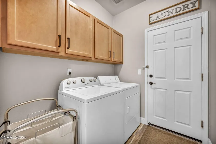 6513 Peppergrass, Sparks, Nevada 89436, 3 Bedrooms Bedrooms, ,2 BathroomsBathrooms,Residential,Residential,Peppergrass,260000185