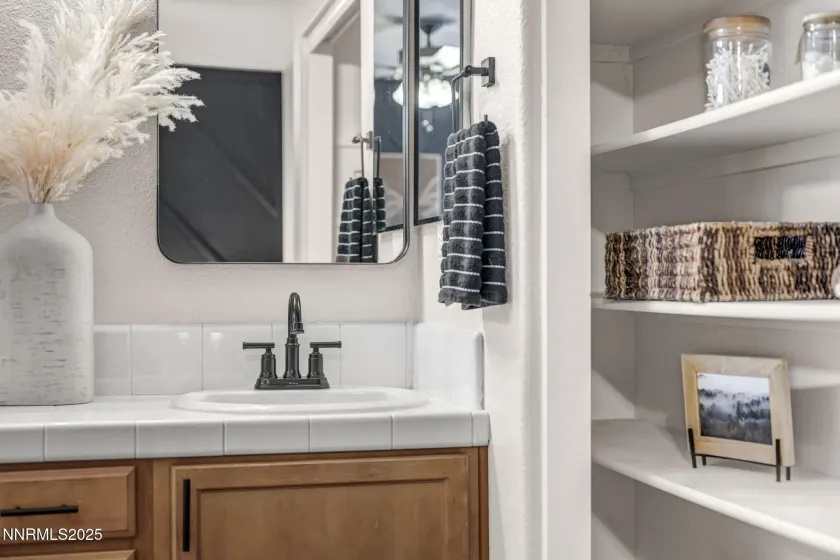 6513 Peppergrass, Sparks, Nevada 89436, 3 Bedrooms Bedrooms, ,2 BathroomsBathrooms,Residential,Residential,Peppergrass,260000185