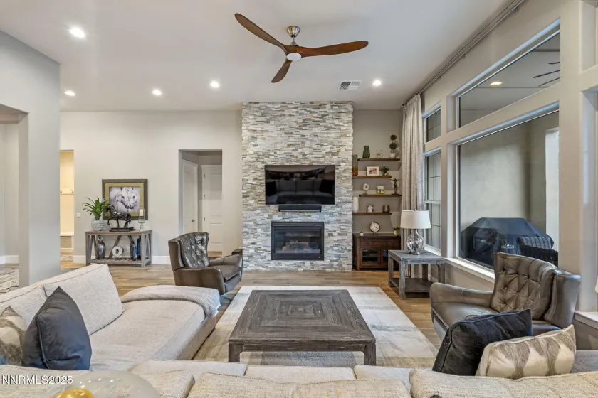 3684 Pinot Grigio, Reno, Nevada 89509, 3 Bedrooms Bedrooms, ,4 BathroomsBathrooms,Residential,Residential,Pinot Grigio,260000187