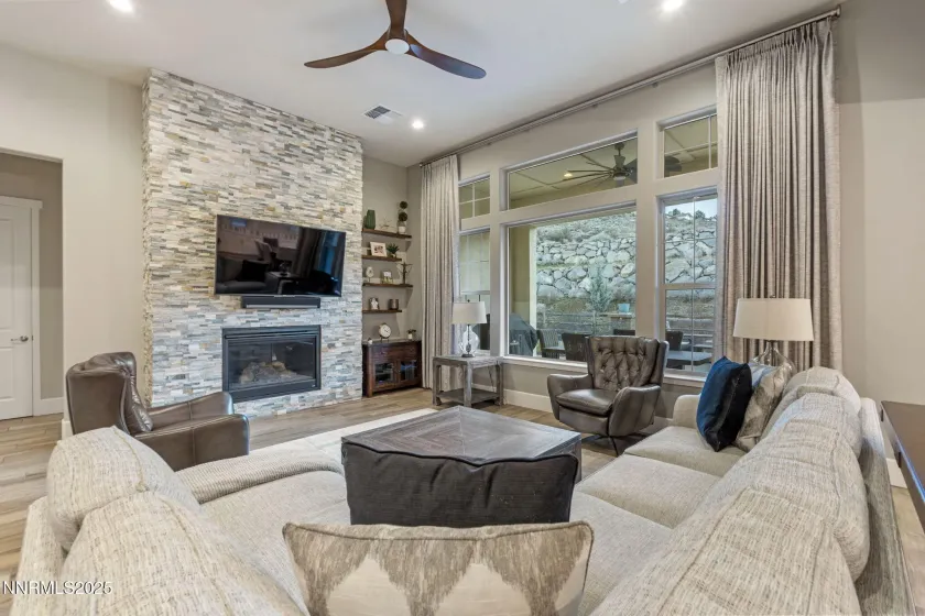 3684 Pinot Grigio, Reno, Nevada 89509, 3 Bedrooms Bedrooms, ,4 BathroomsBathrooms,Residential,Residential,Pinot Grigio,260000187