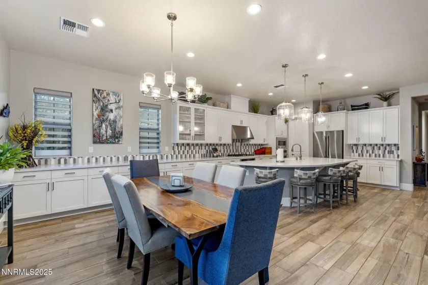 3684 Pinot Grigio, Reno, Nevada 89509, 3 Bedrooms Bedrooms, ,4 BathroomsBathrooms,Residential,Residential,Pinot Grigio,260000187