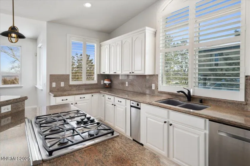 10141 Indian Ridge, Reno, Nevada 89511, 6 Bedrooms Bedrooms, ,4 BathroomsBathrooms,Residential,Residential,Indian Ridge,260000186