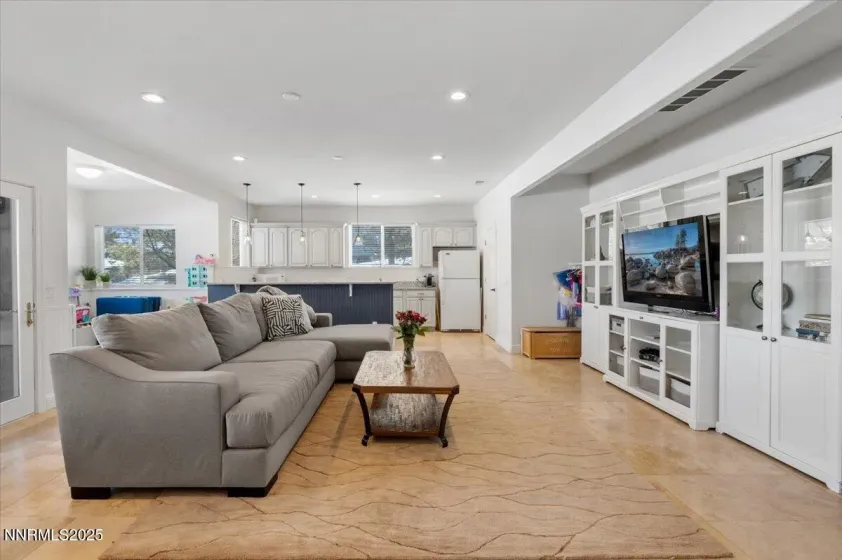 10141 Indian Ridge, Reno, Nevada 89511, 6 Bedrooms Bedrooms, ,4 BathroomsBathrooms,Residential,Residential,Indian Ridge,260000186