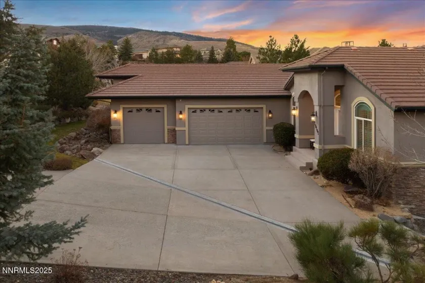 10141 Indian Ridge, Reno, Nevada 89511, 6 Bedrooms Bedrooms, ,4 BathroomsBathrooms,Residential,Residential,Indian Ridge,260000186