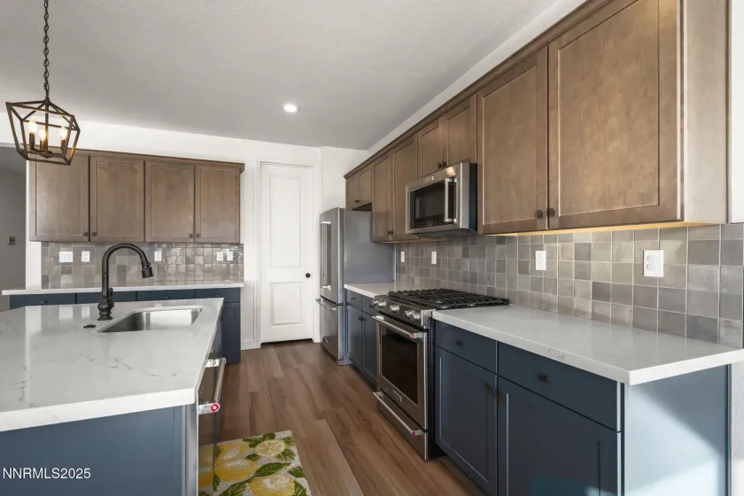 1791 Gold Feldspar, Sparks, Nevada 89436, 5 Bedrooms Bedrooms, ,4 BathroomsBathrooms,Residential,Residential,Gold Feldspar,260000188