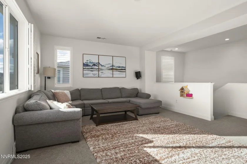 1791 Gold Feldspar, Sparks, Nevada 89436, 5 Bedrooms Bedrooms, ,4 BathroomsBathrooms,Residential,Residential,Gold Feldspar,260000188