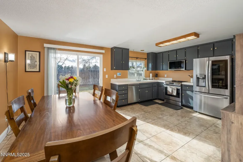 1411 Shady Oak, Carson City, Nevada 89701, 3 Bedrooms Bedrooms, ,2 BathroomsBathrooms,Residential,Residential,Shady Oak,260000195