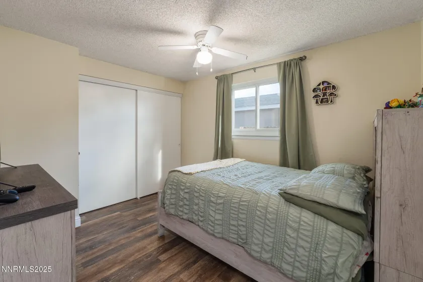 1411 Shady Oak, Carson City, Nevada 89701, 3 Bedrooms Bedrooms, ,2 BathroomsBathrooms,Residential,Residential,Shady Oak,260000195