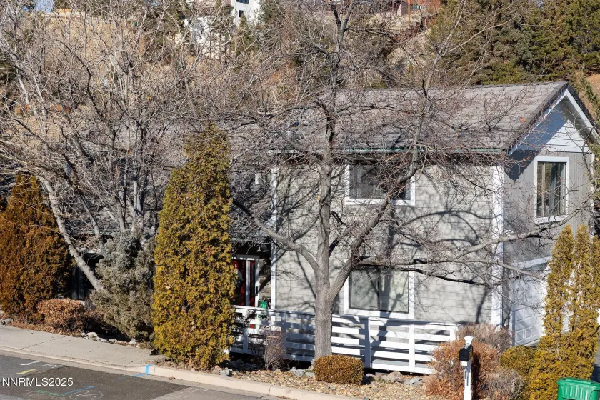 2555 Camelot, Reno, Nevada 89509, 5 Bedrooms Bedrooms, ,5 BathroomsBathrooms,Residential,Residential,Camelot,260000205