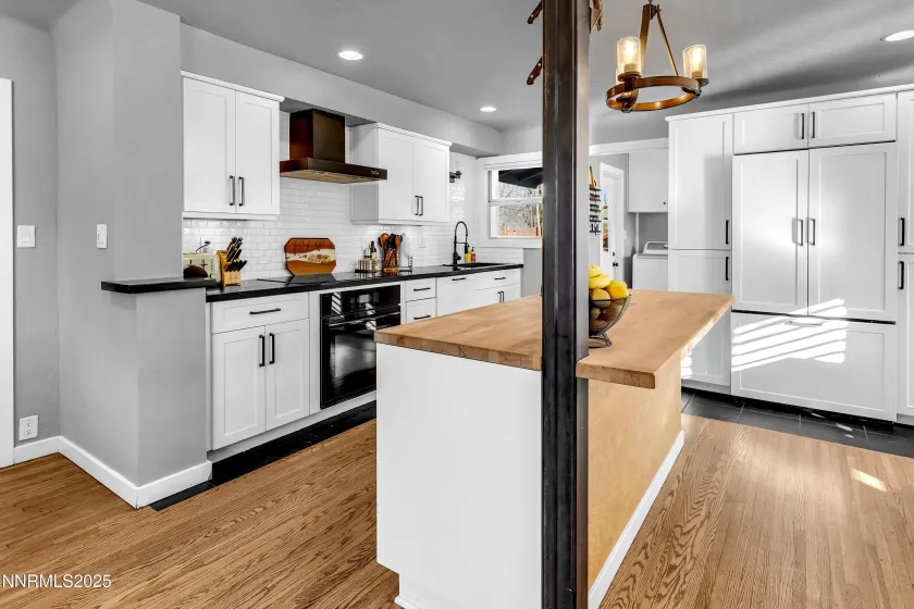 1750 Alexander Hamilton, Reno, Nevada 89509, 3 Bedrooms Bedrooms, ,3 BathroomsBathrooms,Residential,Residential,Alexander Hamilton,260000207