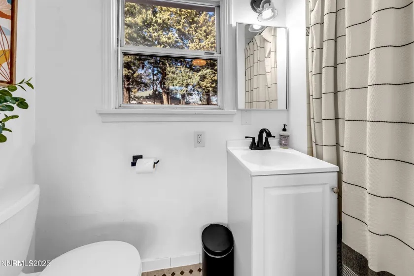 1750 Alexander Hamilton, Reno, Nevada 89509, 3 Bedrooms Bedrooms, ,3 BathroomsBathrooms,Residential,Residential,Alexander Hamilton,260000207